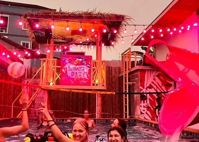 Slumber Party Krabi Hostel Ao Nang