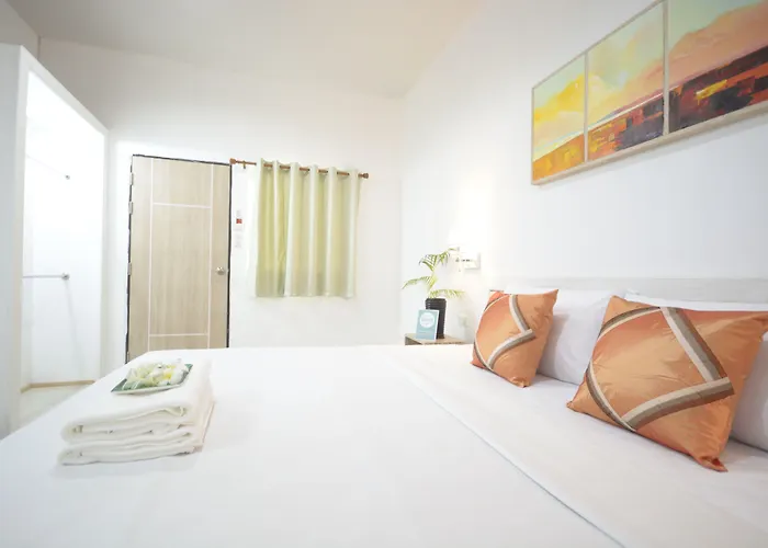 Irest Ao Nang Seafront Hostel